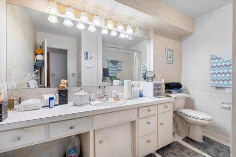 235 Letsch Rd, Waterloo, IA 50701 photo 13