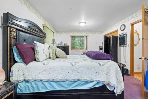 235 Letsch Rd, Waterloo, IA 50701 photo 12