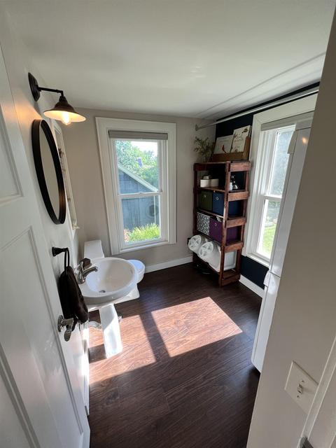 910 Maple Ave, Decorah, IA 52101 photo 12