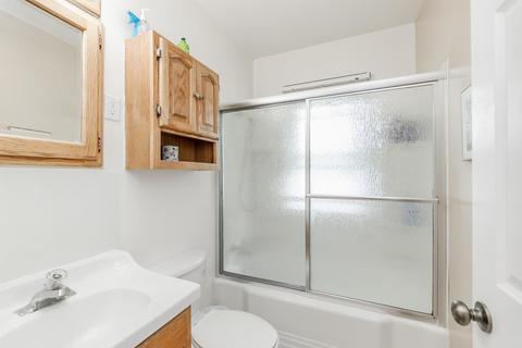 325 Ivanhoe, Waterloo, IA 50701 photo 13