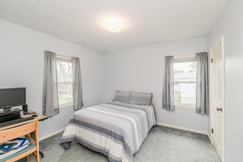 325 Ivanhoe, Waterloo, IA 50701 photo 11