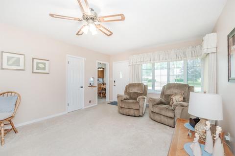 325 Ivanhoe, Waterloo, IA 50701 photo 5