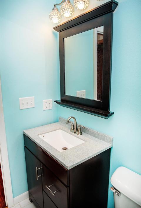 1180 E Mitchell Ave, Waterloo, IA 50702 photo 7