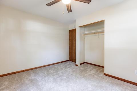 131 Joder Ave, Waterloo, IA 50701 photo 13