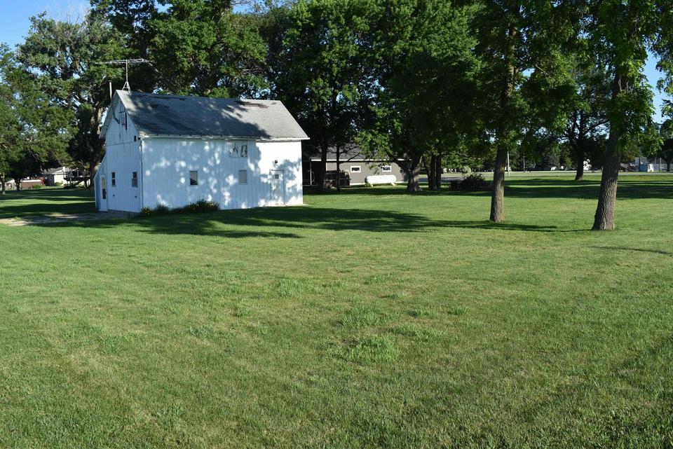 514 1st, Grafton, IA 50440 2 Photos MLS 20223302 Movoto