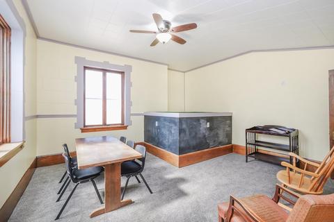 300 E 2nd St, Sumner, IA 50674 photo 10