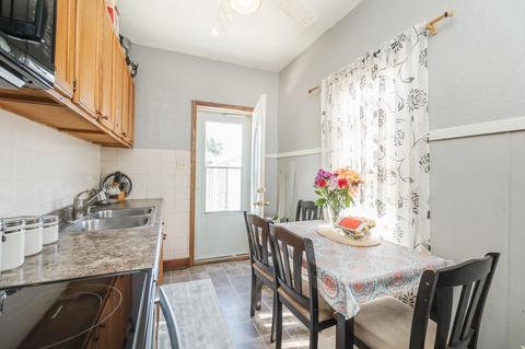 819 Bertch Ave, Waterloo, IA 50702 photo 6