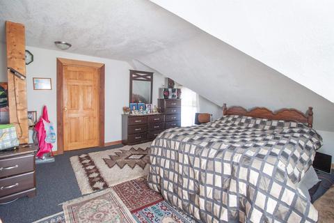819 Bertch Ave, Waterloo, IA 50702 photo 12