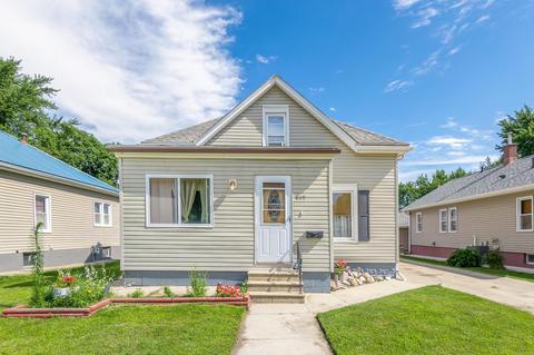 819 Bertch Ave, Waterloo, IA 50702 photo 1