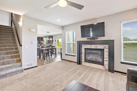 4432 Charm Dr, Waterloo, IA 50701 photo 4