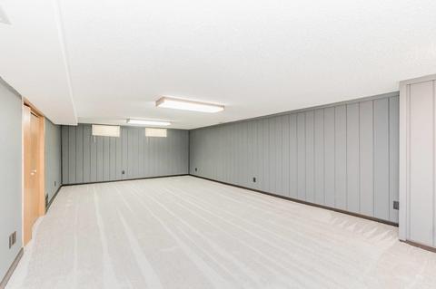 2005 W 12th St, Cedar Falls, IA 50613 photo 19