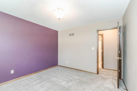 2005 W 12th St, Cedar Falls, IA 50613 photo 14