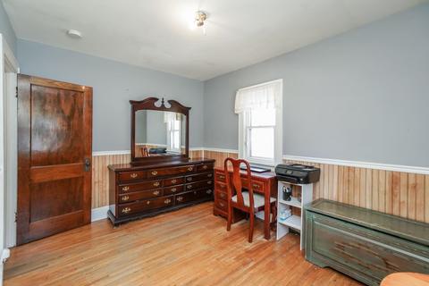 710 Moir St, Waterloo, IA 50701 photo 16
