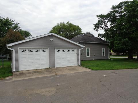 520 Main St, Plainfield, IA 50666 photo 3