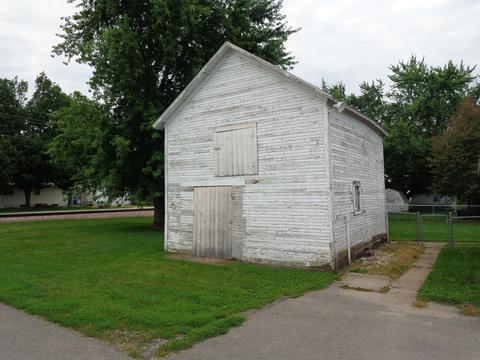 520 Main St, Plainfield, IA 50666 photo 2