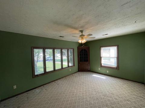 1728 E Ridgeway Ave, Waterloo, IA 50702 photo 7
