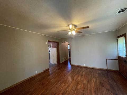 1728 E Ridgeway Ave, Waterloo, IA 50702 photo 6