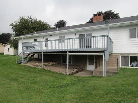 304 E Watson St, Garnavillo, IA 52049 photo 10