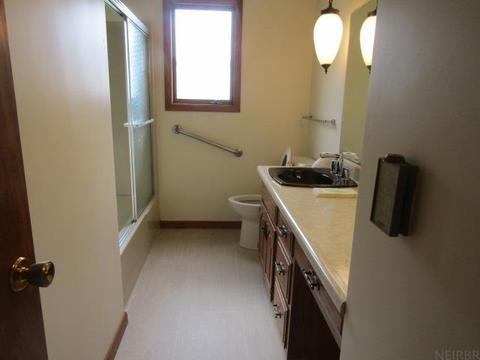 304 E Watson St, Garnavillo, IA 52049 photo 16