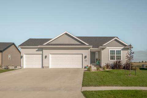 1306 Partridge Ln, Waterloo, IA 50701 photo 1