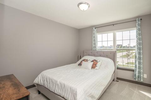 1306 Partridge Ln, Waterloo, IA 50701 photo 17