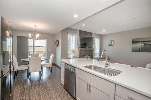 1306 Partridge Ln, Waterloo, IA 50701 photo 10