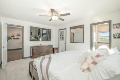 1306 Partridge Ln, Waterloo, IA 50701 photo 15