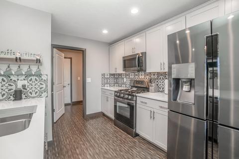 1306 Partridge Ln, Waterloo, IA 50701 photo 11