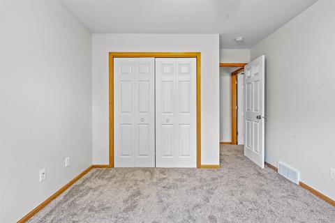 3836 Jay Ln, Waterloo, IA 50701 photo 14