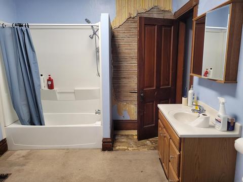 200 N Main St, Hazleton, IA 50641 photo 17