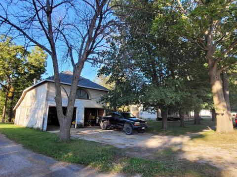 200 N Main St, Hazleton, IA 50641 photo 6