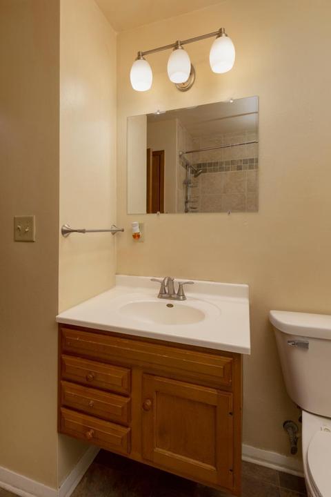 400 Eureka St, Waterloo, IA 50702 photo 24