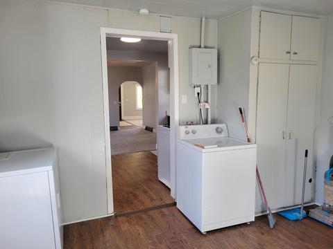 712 E 3rd Ave, Cresco, IA 52136 photo 11