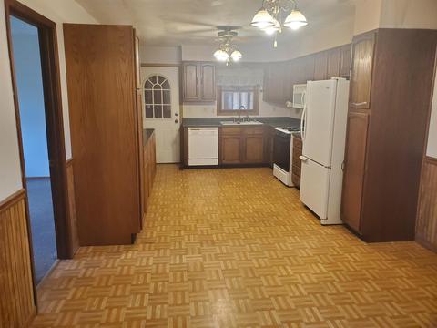 300 E State St, Dike, IA 50624 photo 13