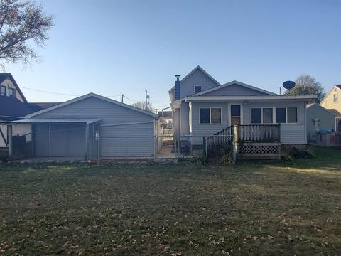 300 E State St, Dike, IA 50624 photo 3