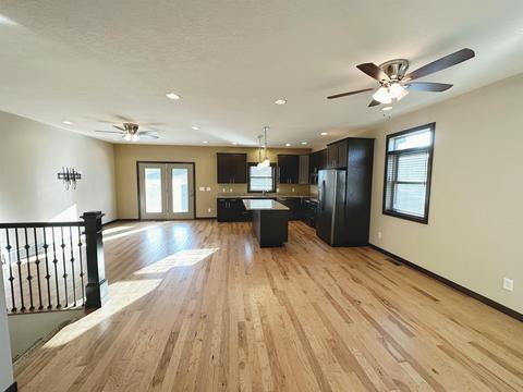 1205 Walnut St, Decorah, IA 52101 photo 8