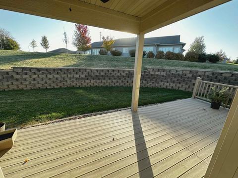 1205 Walnut St, Decorah, IA 52101 photo 12