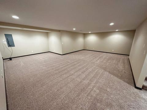 1205 Walnut St, Decorah, IA 52101 photo 17