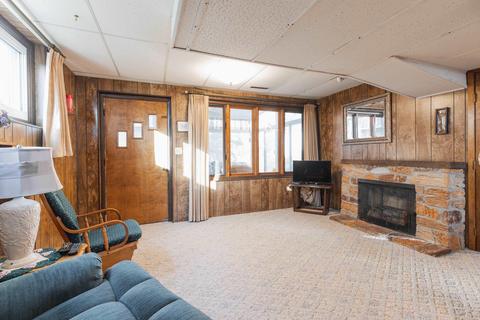320 S Hackett Rd, Waterloo, IA 50701 photo 20