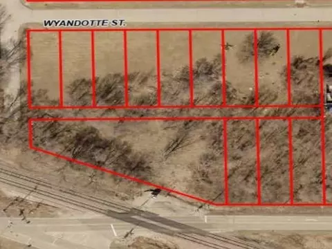 Wyandotte Street, Waterloo, IA 50707