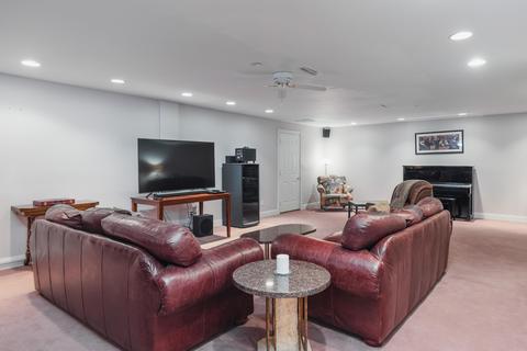 103 Ivanhoe Rd, Waterloo, IA 50701 photo 24