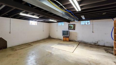 33686 Vail Ave, Cedar Falls, IA 50613 photo 15