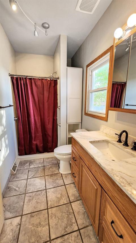 33686 Vail Ave, Cedar Falls, IA 50613 photo 7