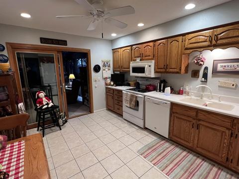 835 Olympic Dr, Waterloo, IA 50701 photo 7