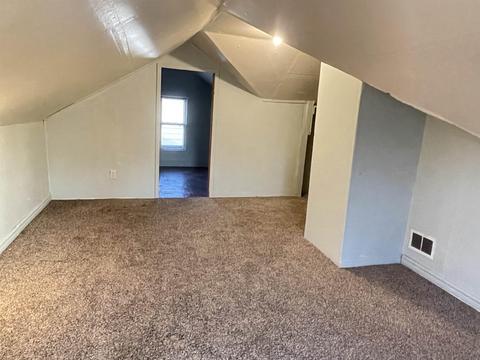 327 Summit Ave, Waterloo, IA 50701 photo 5