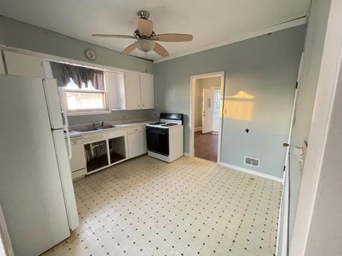 327 Summit Ave, Waterloo, IA 50701 photo 7