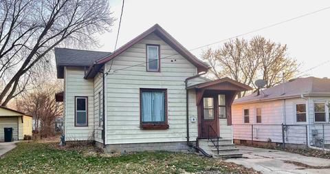 327 Summit Ave, Waterloo, IA 50701 photo 1