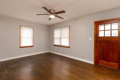 852 Maxwell St, Waterloo, IA 50701 photo 5