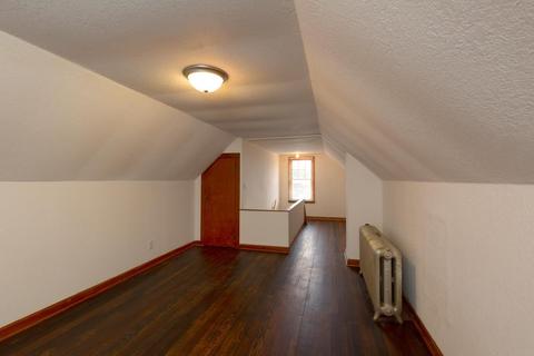 852 Maxwell St, Waterloo, IA 50701 photo 10