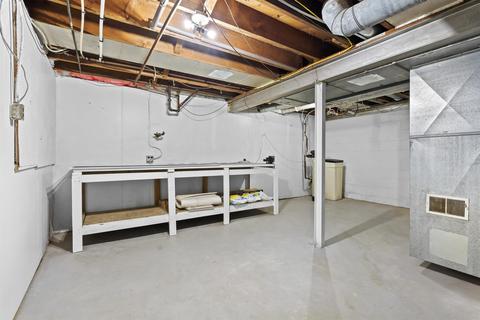 157 Pershing Rd, Waterloo, IA 50701 photo 26